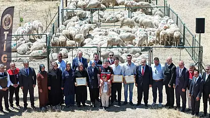 Kırsalda Bereket Projesiyle Küçükbaş Hayvancılıkta İlk Teslimatlar Yapıldı