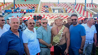 Taşköprü'de Altın Kemer İsmail Balaban'ın Oldu