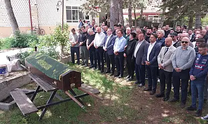 Halil Davut Defnedildi