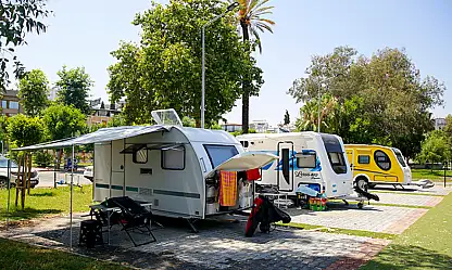 Karavan Parklarına Yeni Düzenleme: İlçe Merkezinde Park Yasağı Başladı