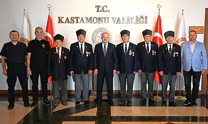 Kıbrıs Gazileri Valilikte Ağırladı