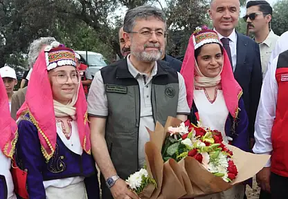 Bakan Yumaklı: 'Tarımsal Desteklerimizi Güncelleyeceğiz'