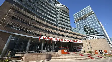 CHP Kadın Kolları İl Başkanlarından Ortak Açıklama: 'Kurultay İlan Edilsin'