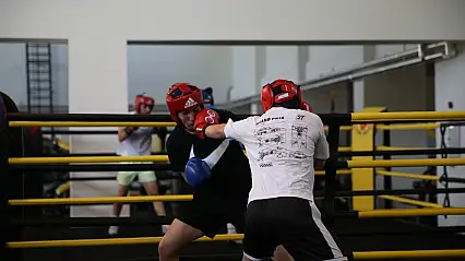 Kadın Boks Milli Takımı'nın Kampına Ara Verildi