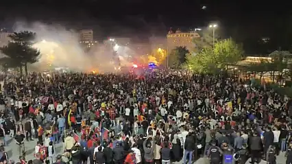 Mardin'de Çifte Şampiyonluk Coşkusu