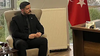 Onur Tan'dan Sert Eleştiri
