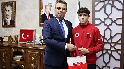 Türkiye Şampiyonu'ndan Gümüş'e Ziyaret