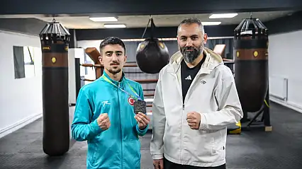 Yaramazlığı Spora Başlattı, Ringlerin Şampiyonu Oldu
