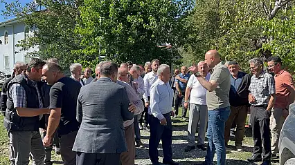 Yaşar Özdemir, Vatandaşların Sorunlarını Dinliyor