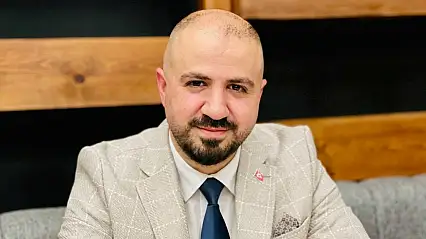Yılmaz, İstifa Etti