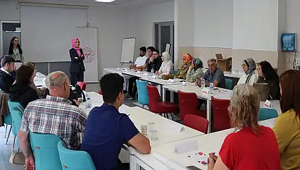 Bulaşıcı Hastalıklarla Mücadele Eğitimi Düzenlendi