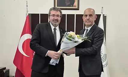 BAİBÜ İletişim Fakültesi'ne Prof. Dr. Selami Özsoy Atandı