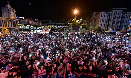 Festival Coşkusu Meydanlara Sığmadı