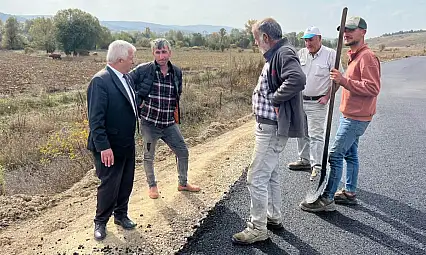 Seydiler'de Sıcak Asfalt Çalışmaları Devam Ediyor