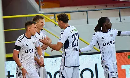 Trendyol Süper Lig: Çorum FK: 0 - Kasımpaşa: 1 (İlk yarı)