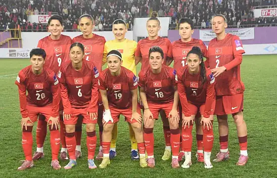 Türkiye: 0 - İsviçre: 0 (İlk yarı)