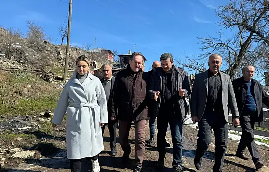 AK Parti Kastamonu Heyeti Ağlı'daki Yangınzedelerle
