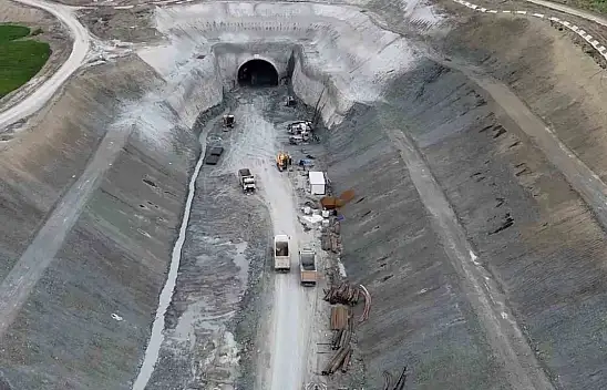 Ankara-Samsun Hızlı Tren Hattı'nın Delice-Çorum Etabının Yüzde 25'i Tamamlandı