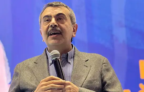 Bakan Tekin: 'Türkiye Çağ Atlayacak İcraatların Altına İmza Attı'