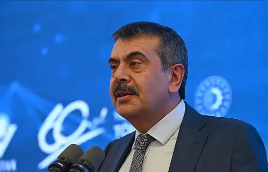 Bakan Tekin Yeni Müfredatı Onayladı