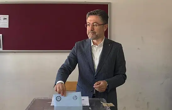 Bakan Yumaklı, Ankara'da Oyunu Kullandı