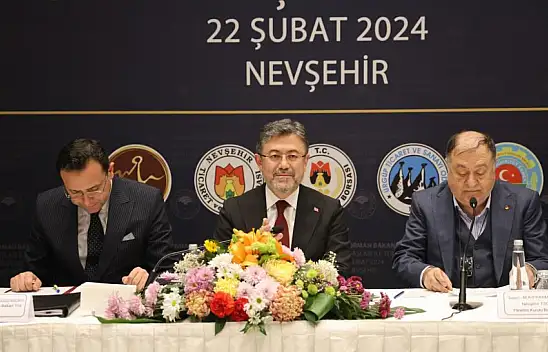 Bakan Yumaklı'dan 'Gıda, Su ve Orman' Vurgusu