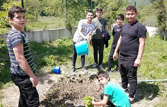Bartın'da Doğa Eğitimleri Devam Ediyor