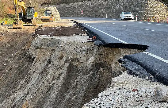Bartın-Kastamonu Karayolunda Heyelan