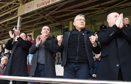 Belediye Başkanı Hasan Baltacı'dan, GMG Kastamonuspor'a Tebrik