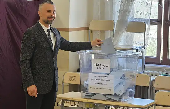 Bora Çapraz Oyunu Kullandı