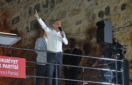 CHP Genel Başkanı Özel'den İlginç Tespit