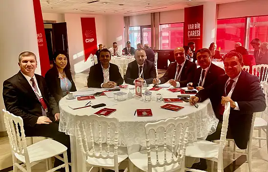 CHP'li Belediyeler Genel Merkezde Bir Araya Geldi