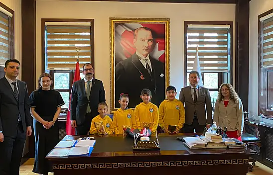 Çocuklar Hayallerini Kaymakam Demirdağ'a Anlattı