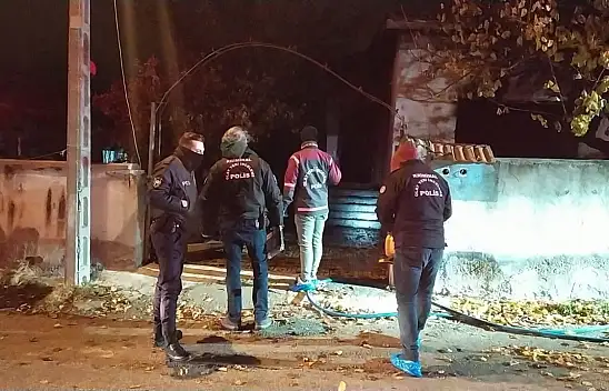 Çorum'da 1 Ev Kundaklandı!