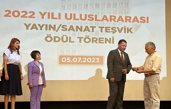 Dekan Prof. Dr. Sökmen ödüllendirildi