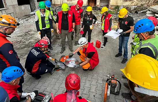 Deprem Felaketinin 24. Yılına Özel Tatbikat