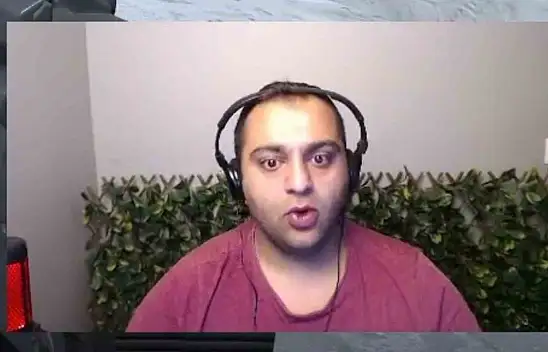 Depreme Canlı Yayında Yakalandı