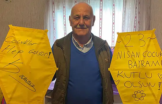 Depremzede çocuklar için 250 uçurtma yaptı