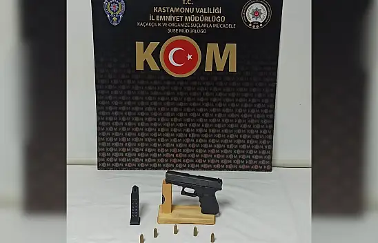 Durdurulan Araçtan Ruhsatsız Silah Çıktı