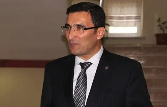 Eğitim İş Şube Başkanı Ahmet Tevfik Bal: 'Gençlerimiz Her Zaman İleriyi Düşünmelidir'