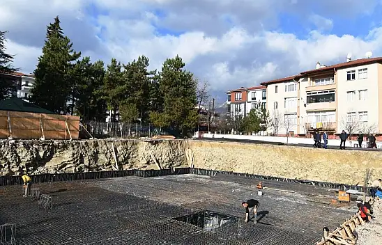 Emek Ortaokulu İnşaat Çalışmaları Devam Ediyor