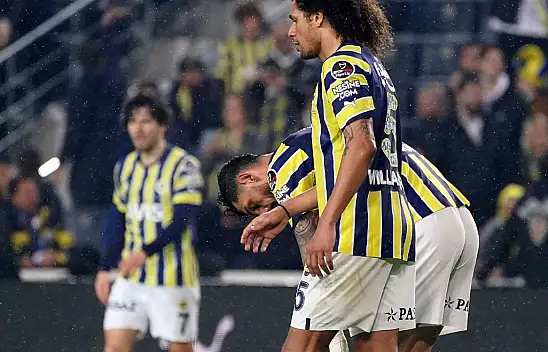 Fenerbahçe'nin derbilerde yüzü gülmüyor!