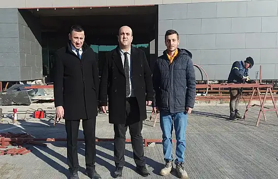 Fizik Tedavi Ve Rehabilitasyon Merkezi İnşaat Şantiyesinde İnceleme
