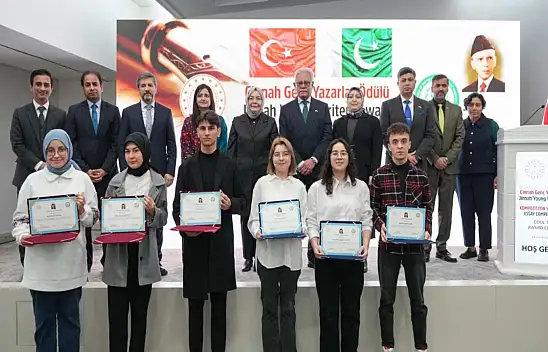 Göl Anadolu Lisesi Öğrencisine Mansiyon Ödülü
