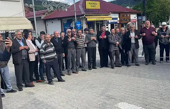Hacı Adayları Dualarla Uğurlandı