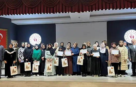 Hafızlık Yarışması Düzenlendi