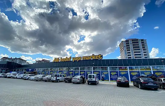 Hedef Yapı Market'te Bahar Dayanışması Etkinliği