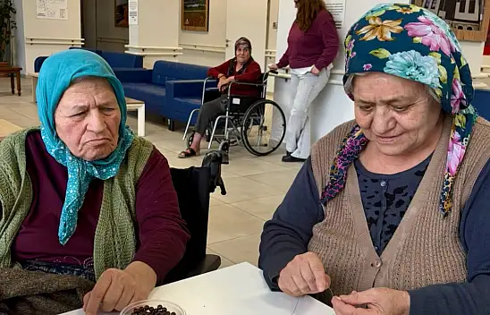 Huzurevinde Renkli Ve Anlamlı Buluşma