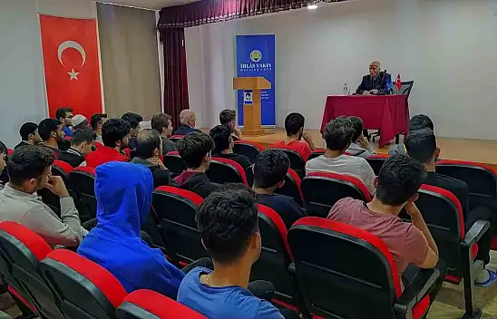 İhlas Vakfı, Üniversite Öğrencileriyle Buluştu