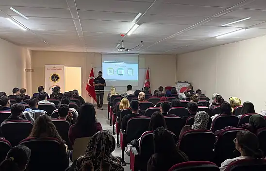 İhsangazi'de Öğrencilere Narkotik Farkındalık Eğitimi